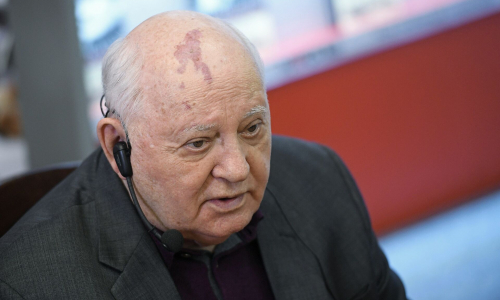 Михаил Горбачев продает баварскую виллу с видом на Альпы