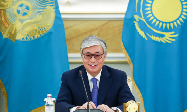В каком особняке проживает президент Казахстана