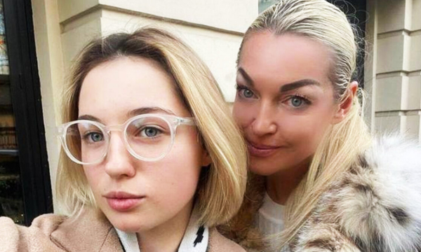 «Я была потрясена»: Волочкова несколько часов выслушивала неумолкающую дочь